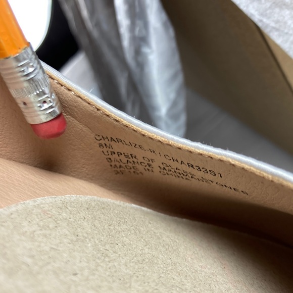 NIB Steve Madden Rhinestone Platforms, “Charlize” Last One! - Picture 6 of 7